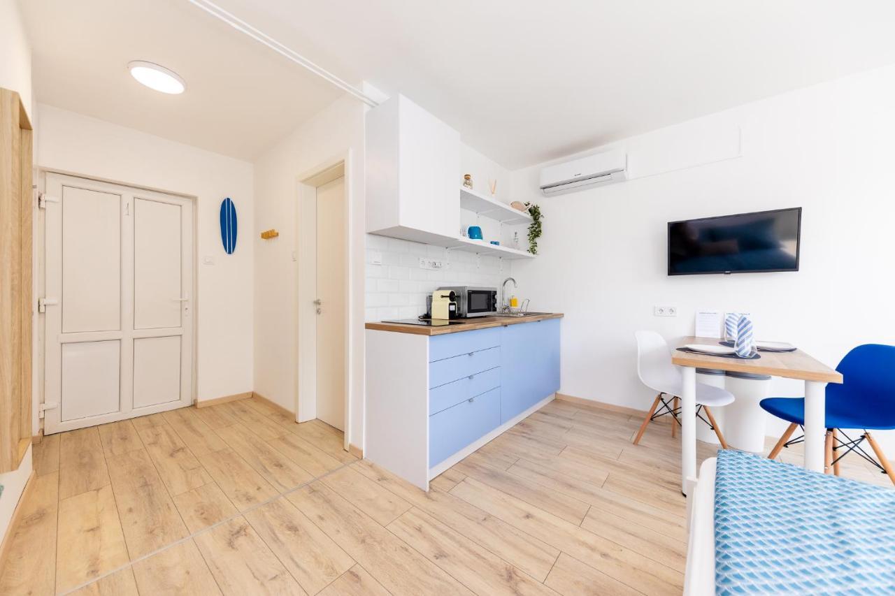 Balaton Wave Apartments Balatonalmadi Exterior photo