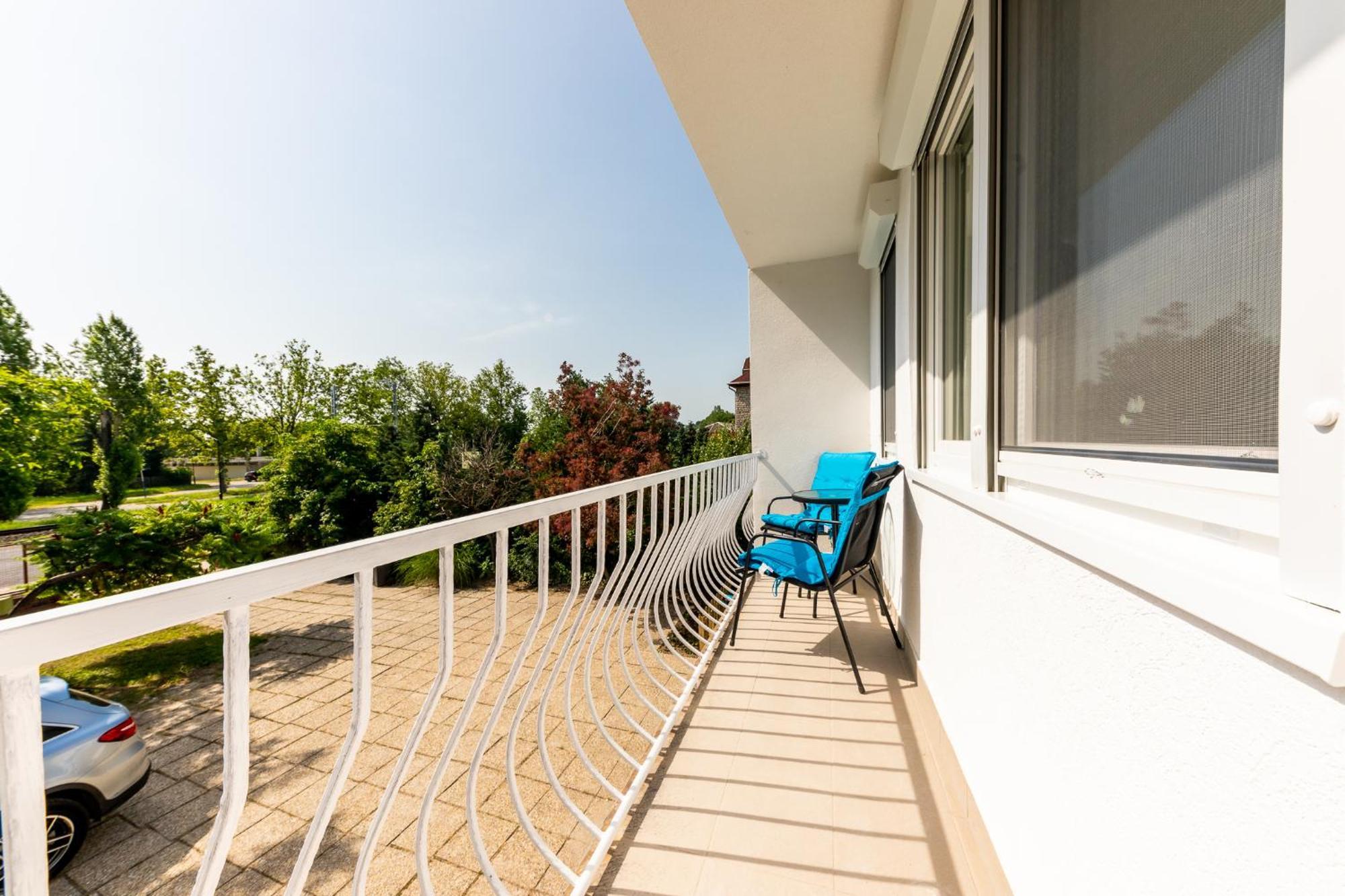 Balaton Wave Apartments Balatonalmadi Exterior photo