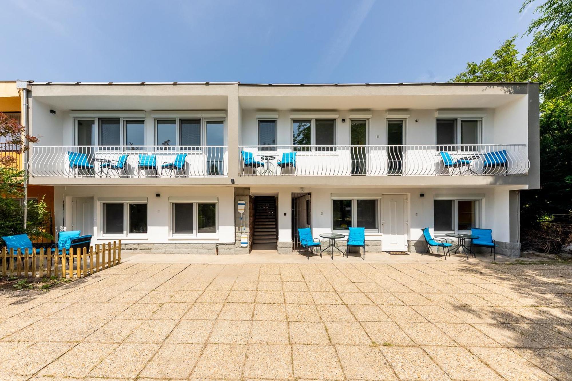 Balaton Wave Apartments Balatonalmadi Exterior photo